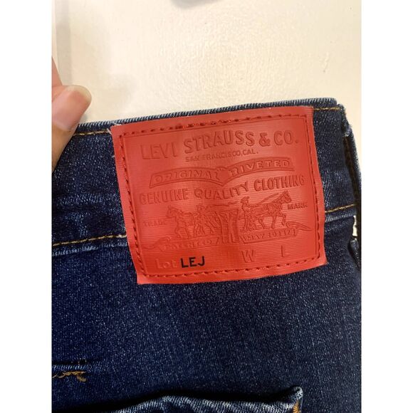 Levi's Engineered Jeans Red Tab LeJ Balloon Leg Tapered Painted Jeans  W32xL26 - Picture 6 of 10